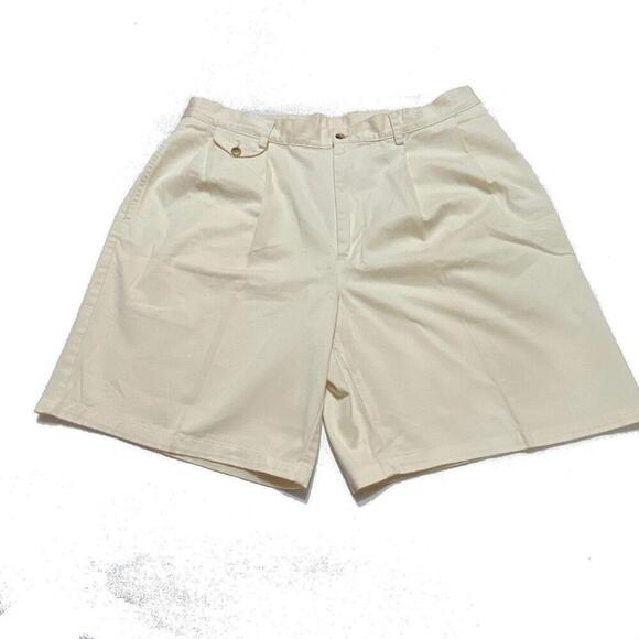 Nautica Pleated Men's size 38 Light Wash Beige Cream Shorts - Picture 1 of 3
